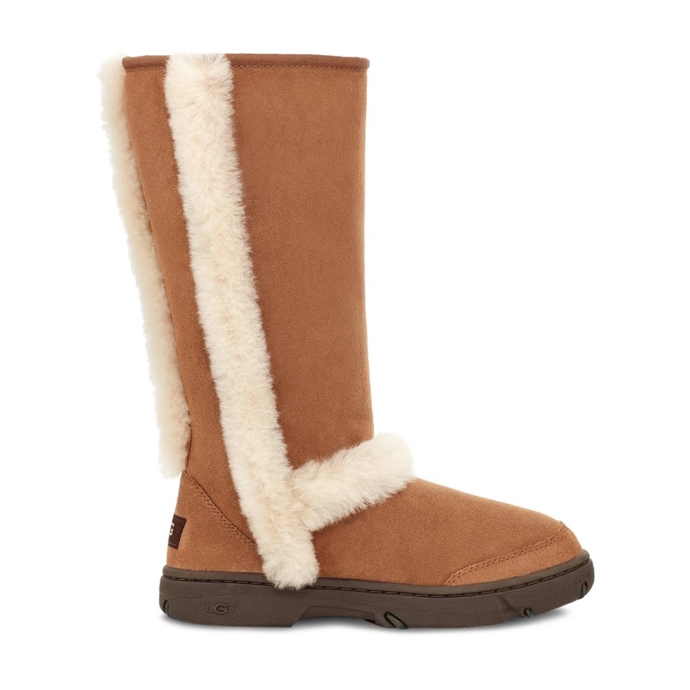 UGG Brown Shearling Winter Boots